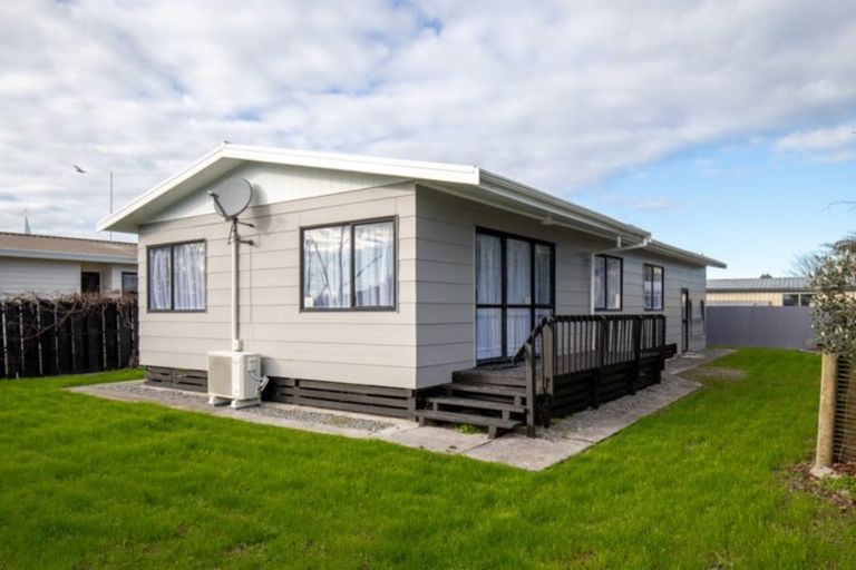 Photo of property in 2b Darlington Street, Ngatea, 3503