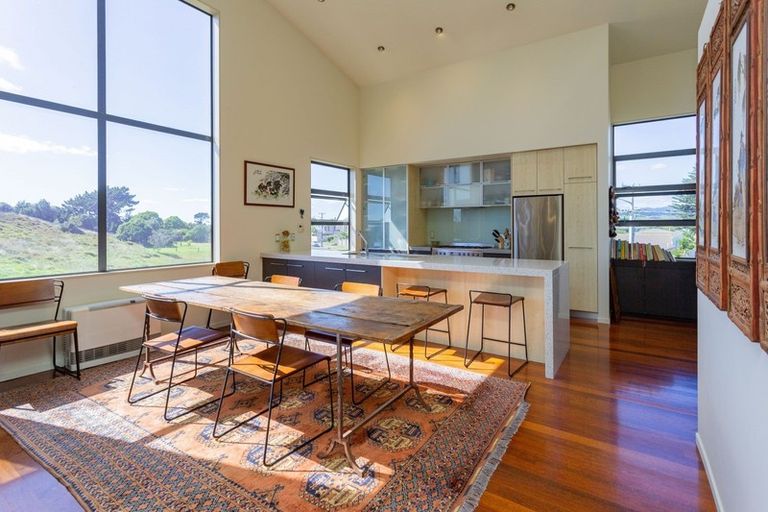 Photo of property in 273 Papamoa Beach Road, Papamoa Beach, Papamoa, 3118