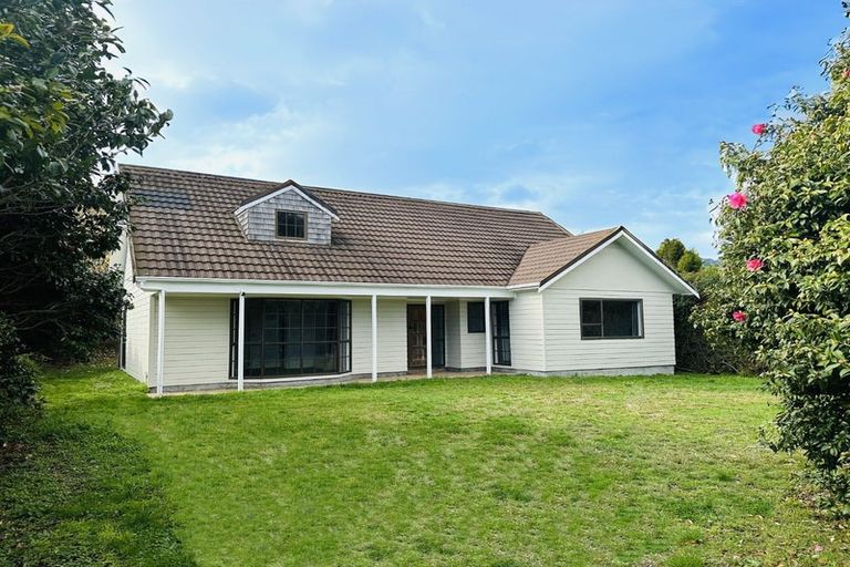 Photo of property in 3 Rawene Street, Waikanae, 5036