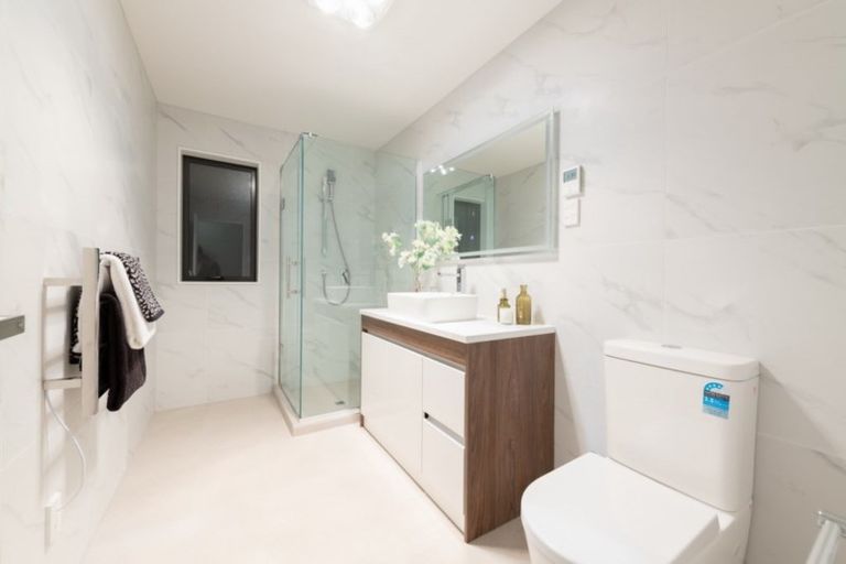 Photo of property in 58 Lime Hill Rise, Flat Bush, Auckland, 2019