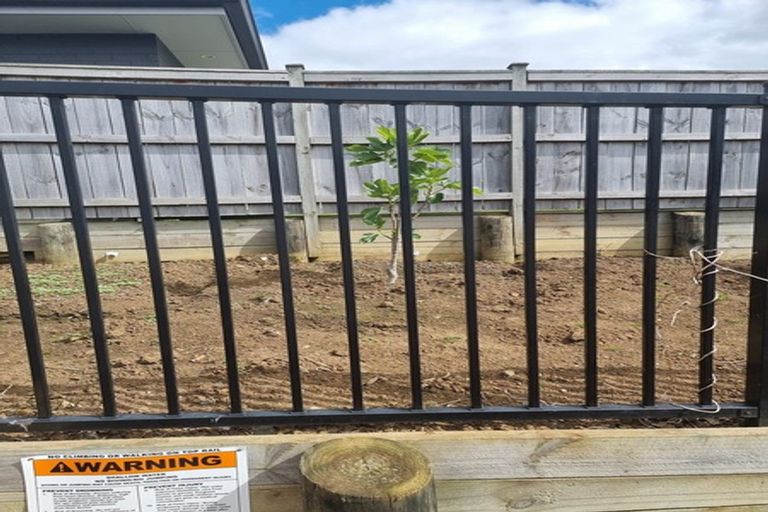 Photo of property in 15 Bellenden Crescent, Pokeno, 2402