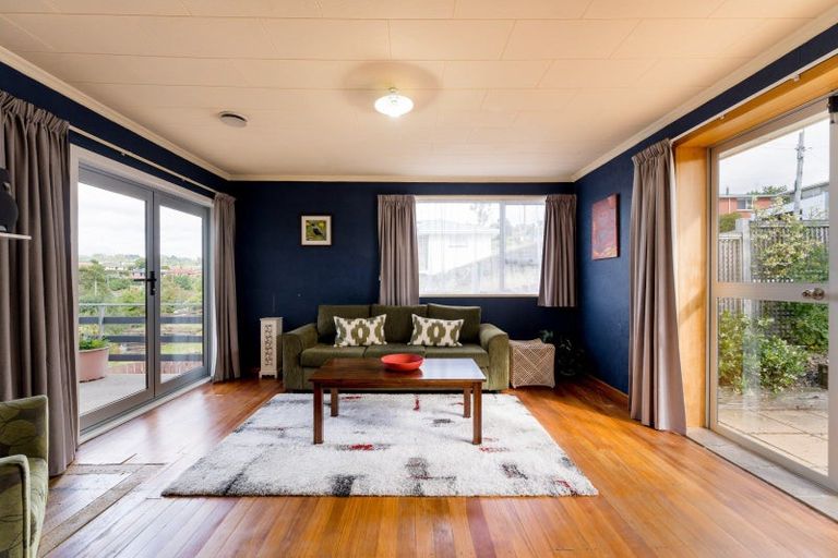 Photo of property in 32 Salmond Street, Halfway Bush, Dunedin, 9010