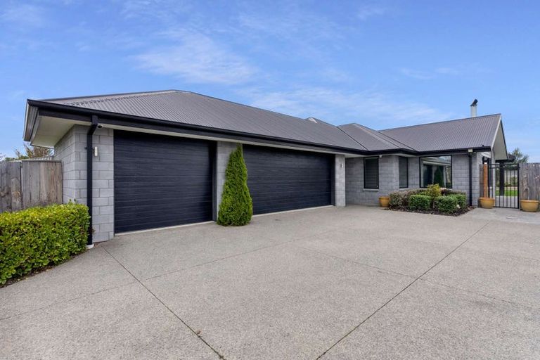 Photo of property in 31 Navy Loop, Rolleston, 7614