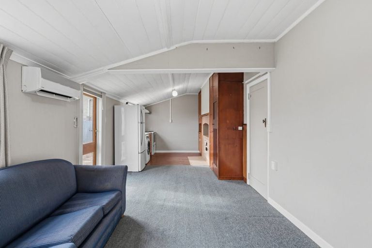 Photo of property in 160 Yarrow Street, Invercargill, 9810