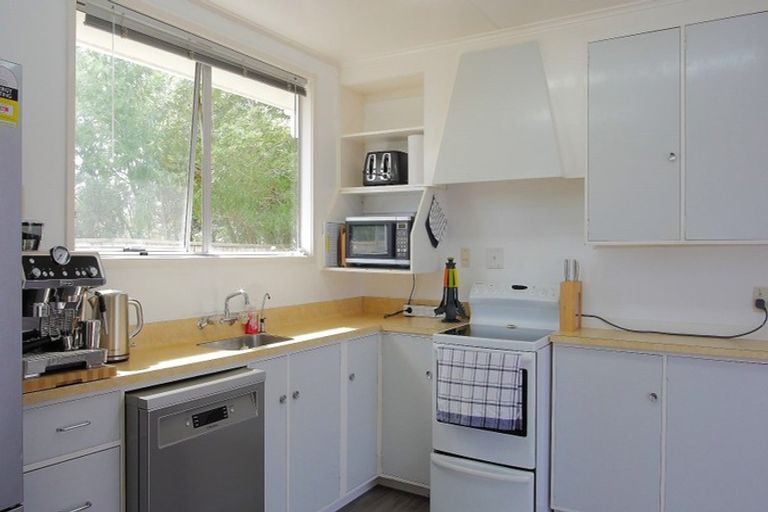 Photo of property in 25 Alexandra Street, Marton, 4710