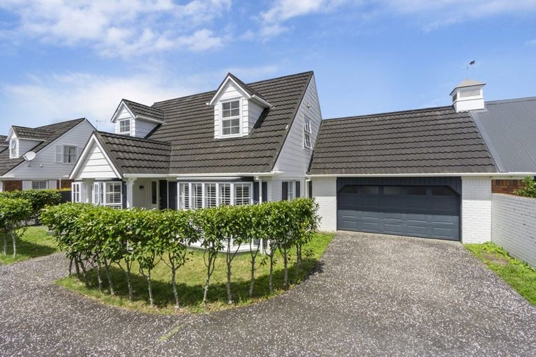 Photo of property in 2/15 Saltburn Road, Milford, Auckland, 0620