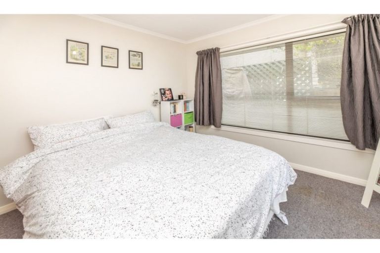 Photo of property in 125 Port Hills Road, Heathcote Valley, Christchurch, 8022