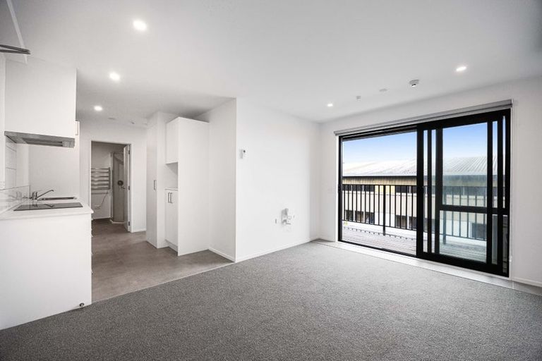 Photo of property in 108/28c Eileen Newey Place, Henderson, Auckland, 0612