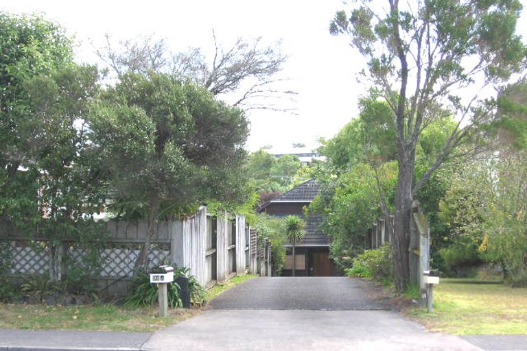 Photo of property in 1/32 Centorian Drive, Windsor Park, Auckland, 0632
