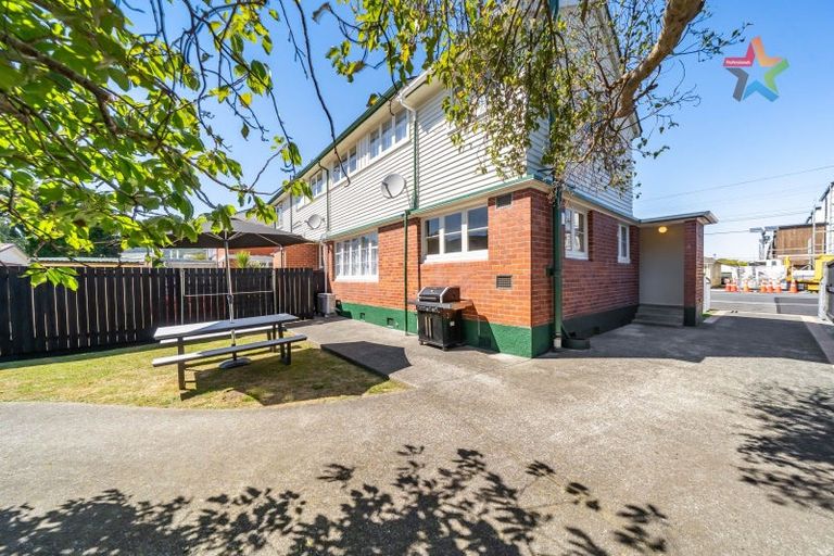 Photo of property in 213 Knights Road, Hutt Central, Lower Hutt, 5011
