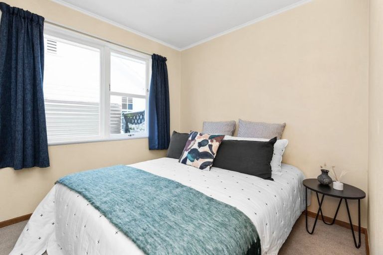 Photo of property in 33 Clark Avenue, Pirimai, Napier, 4112