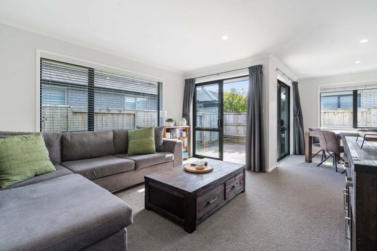 Photo of property in 40 Hills View Drive, Papamoa, 3118