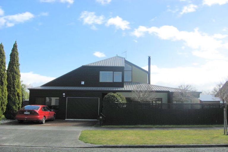 Photo of property in 2/24 Stanley Street, Wharewaka, Taupo, 3330