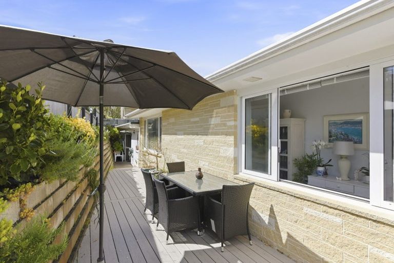 Photo of property in 17 Margaret Road, Raumati Beach, Paraparaumu, 5032