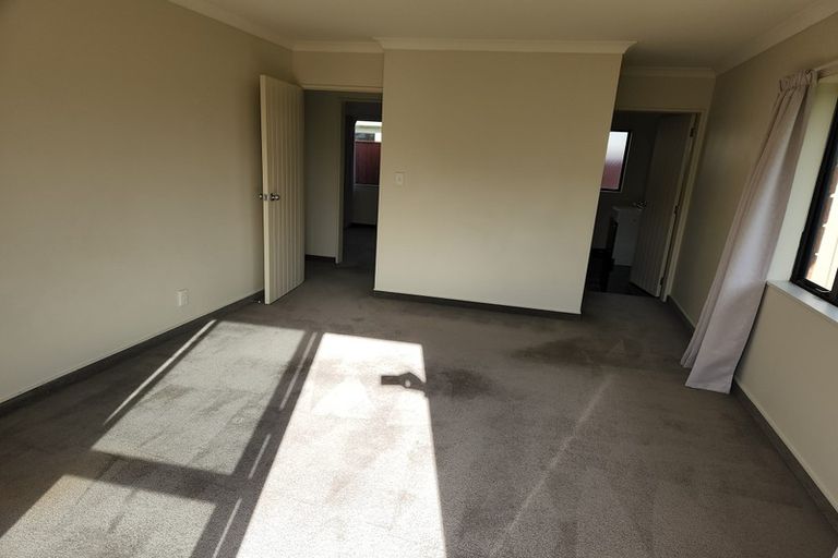 Photo of property in 170 Milne Drive, Paraparaumu, 5032