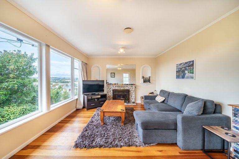 Photo of property in 26 Arapiko Street, Johnsonville, Wellington, 6037