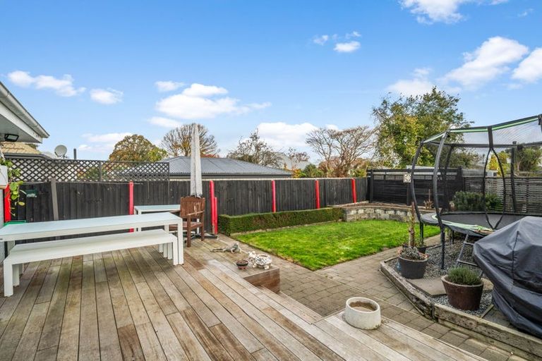 Photo of property in 41 Liverton Crescent, Bishopdale, Christchurch, 8053