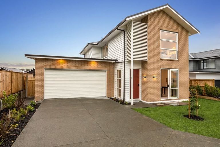 Photo of property in 24 Kuku Avenue, Red Beach, 0932