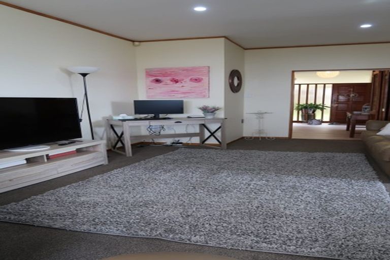 Photo of property in 102 Kanpur Road, Broadmeadows, Wellington, 6035