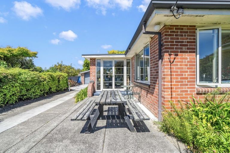 Photo of property in 92 Main North Road, Woodend, 7610