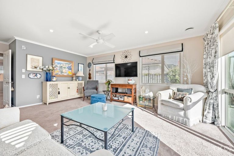 Photo of property in 47 Woodland Mews, Wainuiomata, Lower Hutt, 5014