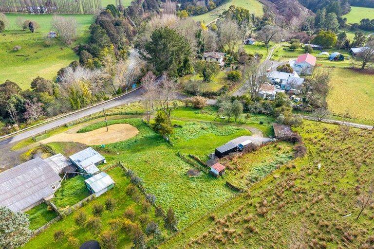 Photo of property in 4 Creek Road, Mangamahu, Whanganui, 4586