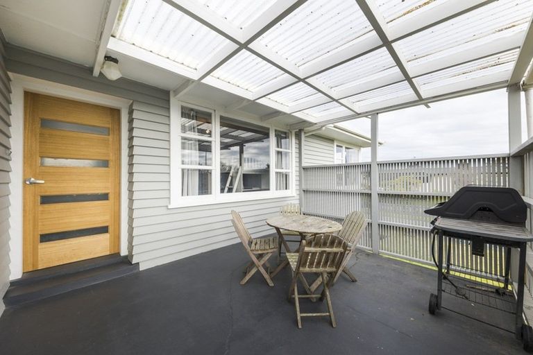 Photo of property in 1 Lifford Place, Awapuni, Palmerston North, 4412