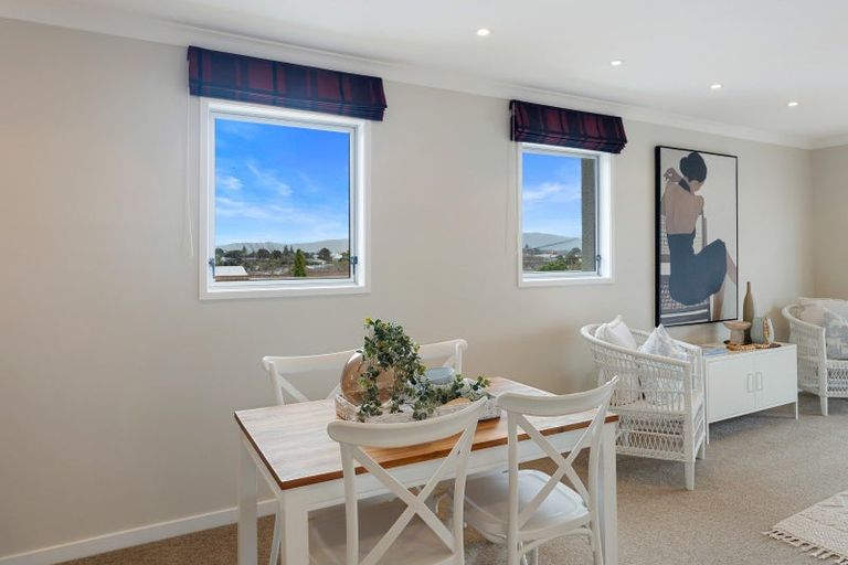 Photo of property in 12 Gavin Road, Raumati Beach, Paraparaumu, 5032