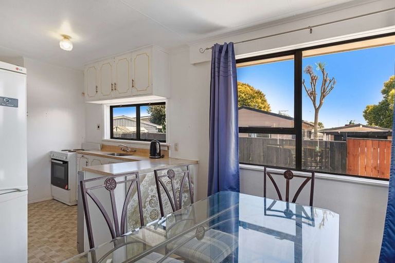 Photo of property in 76 Rugby Street, Awapuni, Palmerston North, 4412