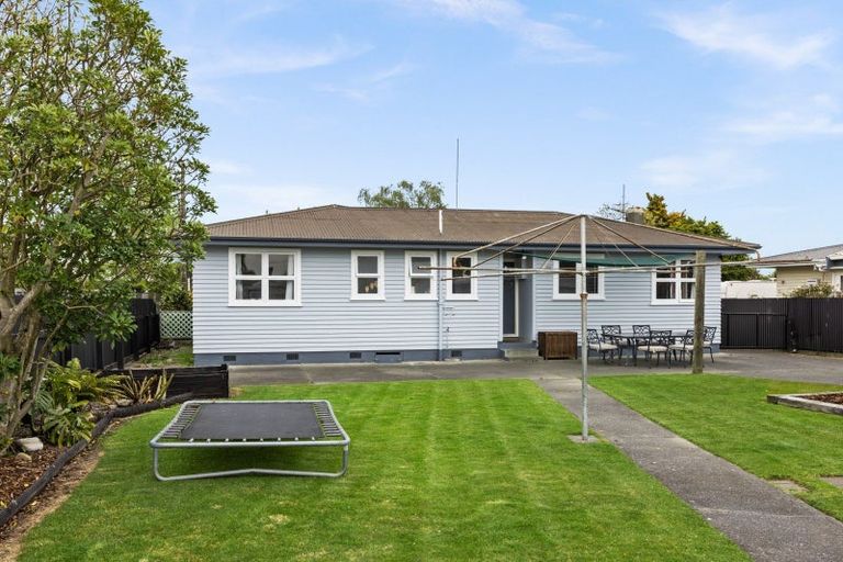 Photo of property in 10 Hitchings Avenue, Onekawa, Napier, 4110