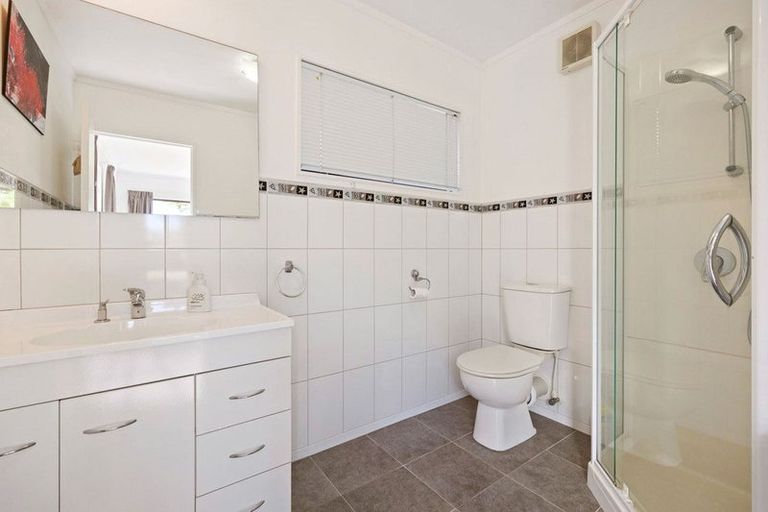 Photo of property in 3 Sheridan Crescent, Leamington, Cambridge, 3432