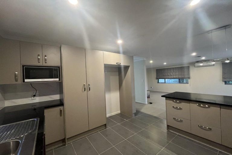 Photo of property in 32 Cyrus Street, Whalers Gate, New Plymouth, 4310