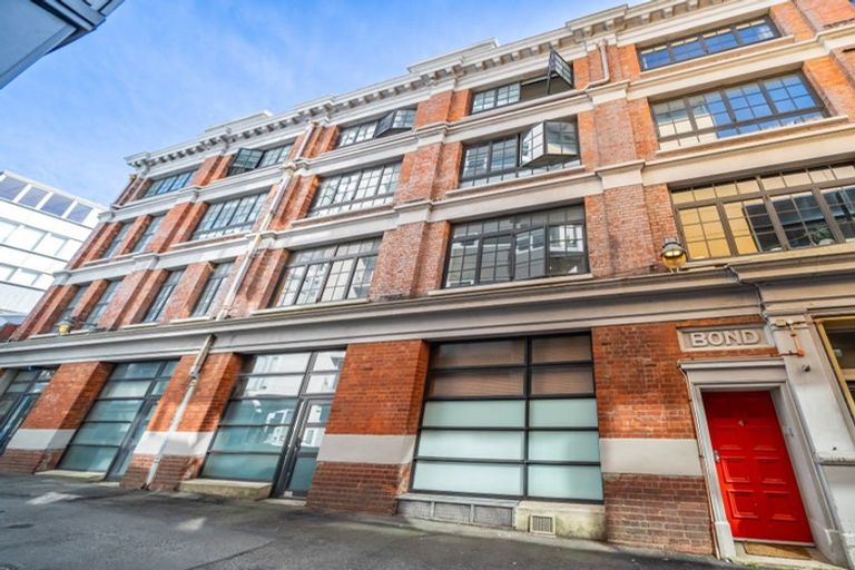 Photo of property in 9/20 Egmont Street, Te Aro, Wellington, 6011