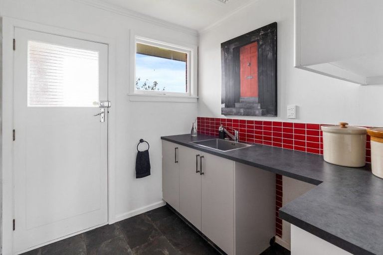 Photo of property in 98 Timaru-pareora Highway, Salisbury, Timaru, 7971