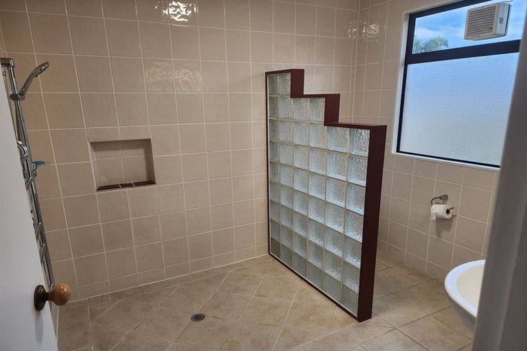 Photo of property in 6 Simpkins Street, Whakatane, 3120