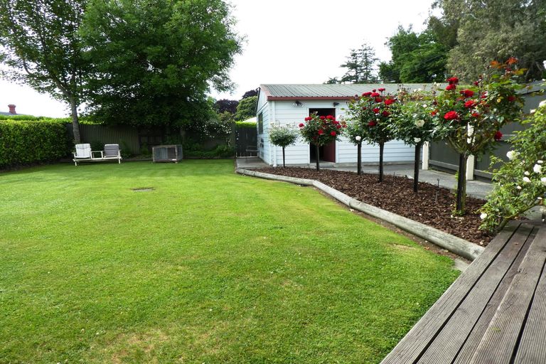 Photo of property in 2 Rayner Street South, Temuka, 7920