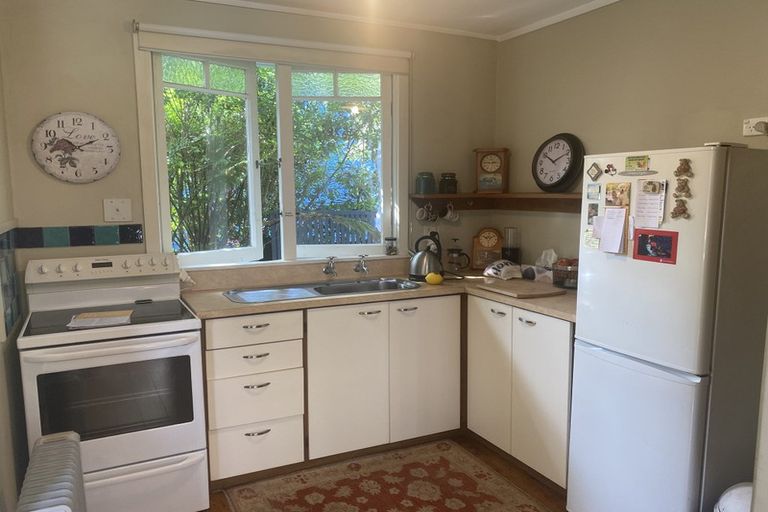 Photo of property in 5 Corbett Street, Hector, 7822