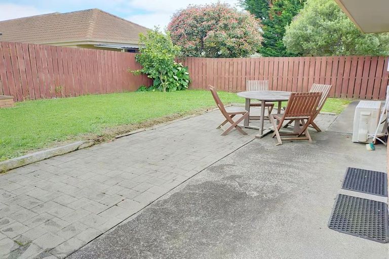 Photo of property in 14 Mark Carter Place, Flat Bush, Auckland, 2019