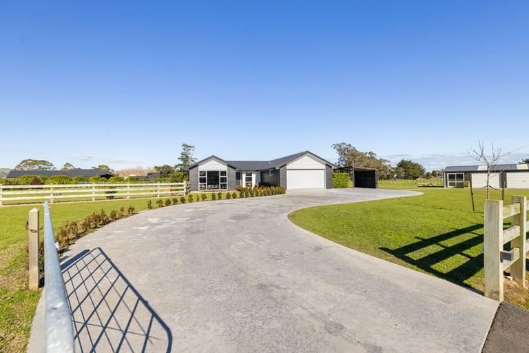 Photo of property in 18 Ashgrove Lane, Ashhurst, Palmerston North, 4470