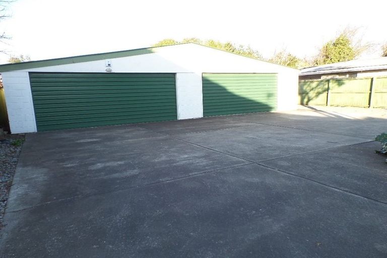 Photo of property in 202 Avonhead Road, Avonhead, Christchurch, 8042