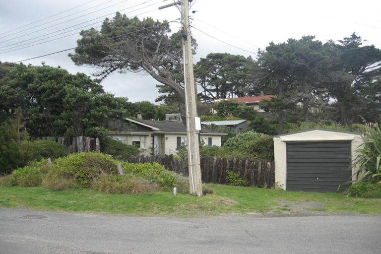 Photo of property in 33 Tainui Street, Raumati Beach, Paraparaumu, 5032