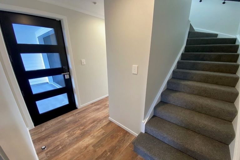 Photo of property in 12 Equine Way, Brookfield, 3110