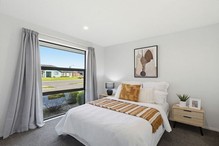 Photo of property in 45 Fairbairn Road, Rolleston, 7614