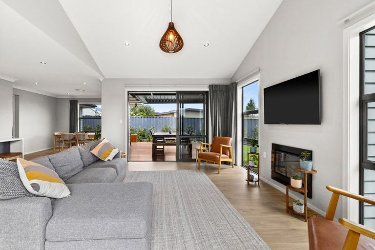 Photo of property in 45a Arataki Road, Havelock North, 4130