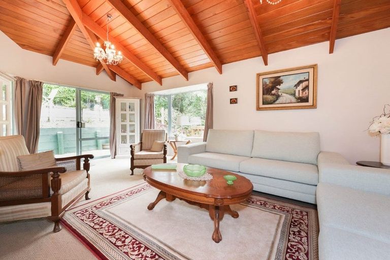 Photo of property in 41 Hythe Terrace, Mairangi Bay, Auckland, 0630