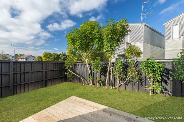 Photo of property in 45 Albionvale Road, Glen Eden, Auckland, 0602