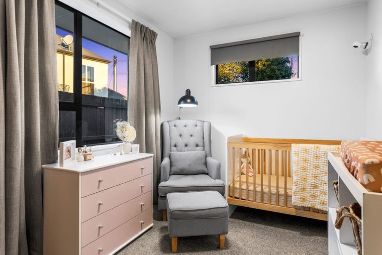 Photo of property in 12 Mervyn Drive, Avondale, Christchurch, 8061