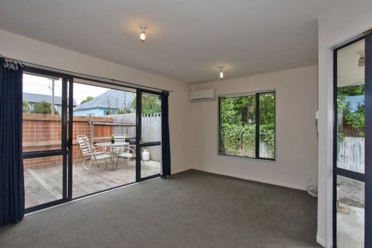 Photo of property in 118 Nursery Road, Phillipstown, Christchurch, 8011