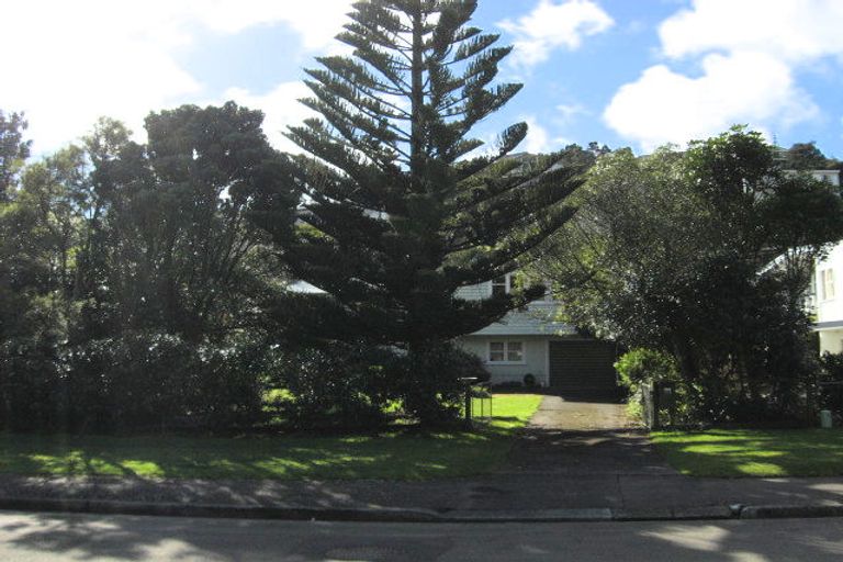 Photo of property in 165 Campbell Street, Karori, Wellington, 6012