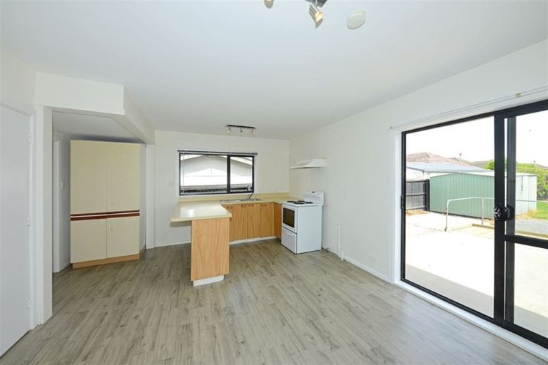 Photo of property in 4 Cheriton Street, Aranui, Christchurch, 8061